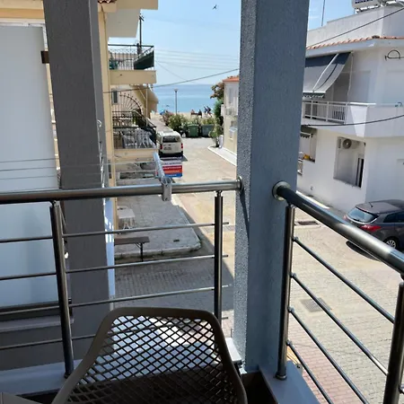 Alimos Apartment Sarti